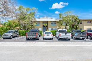 Das Apartments I - Fourplex or Quadplex
