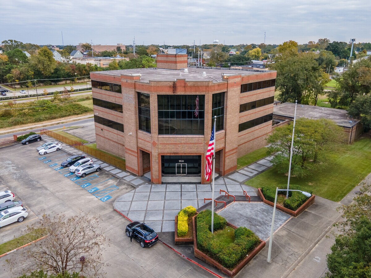 700 N 10th St, Baton Rouge, LA 70802