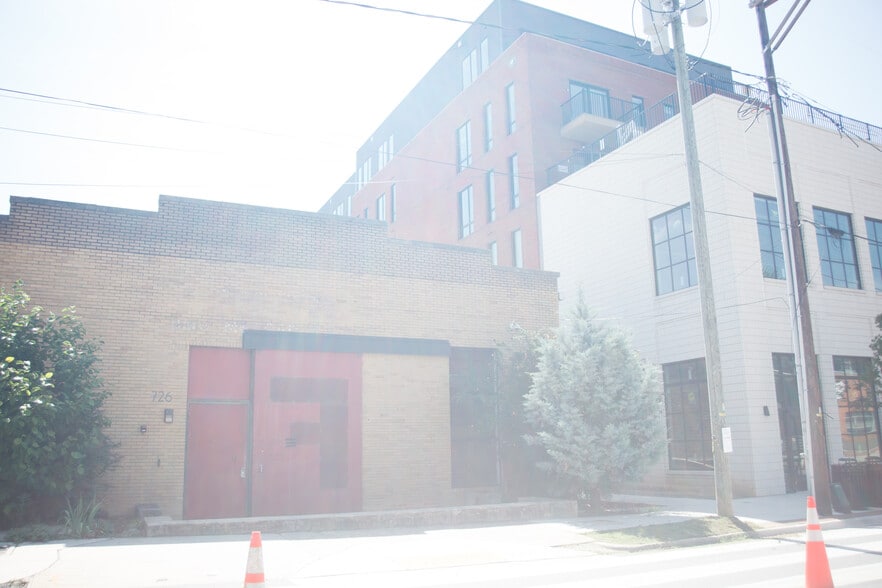 726 Rigsbee Ave, Durham, NC for lease - Building Photo - Image 3 of 14