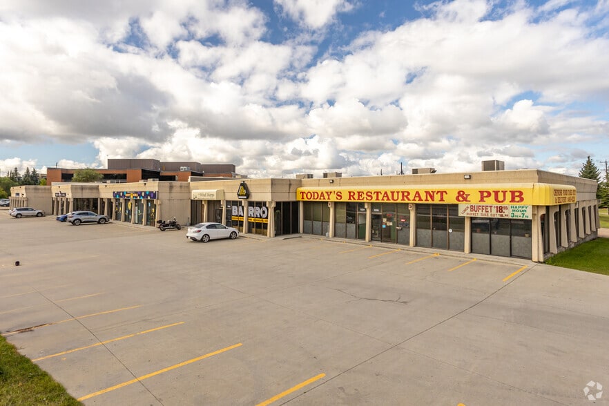 5206-5226 86th St NW, Edmonton, AB for lease - Primary Photo - Image 1 of 2