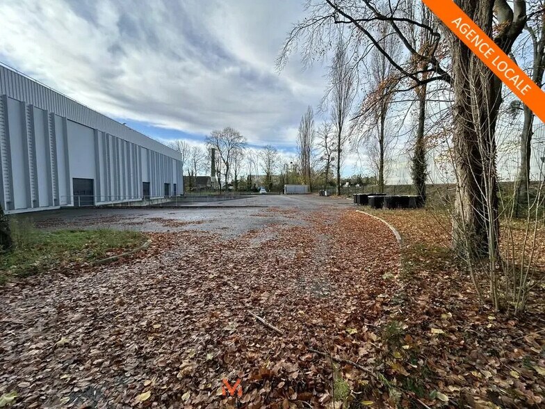 Office in SAINT-OUEN-L'AUMONE for lease - Building Photo - Image 3 of 8