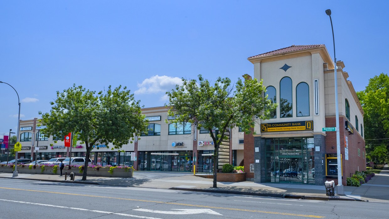 1940219416 Northern Blvd, Flushing, NY 11358