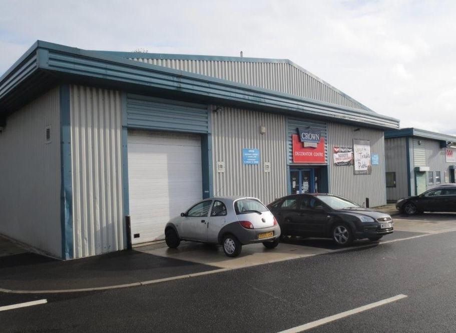 Featherstall Rd S, Oldham for sale Primary Photo- Image 1 of 1