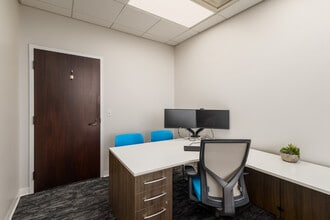 3 Easton Oval, Columbus, OH for lease Interior Photo- Image 2 of 7