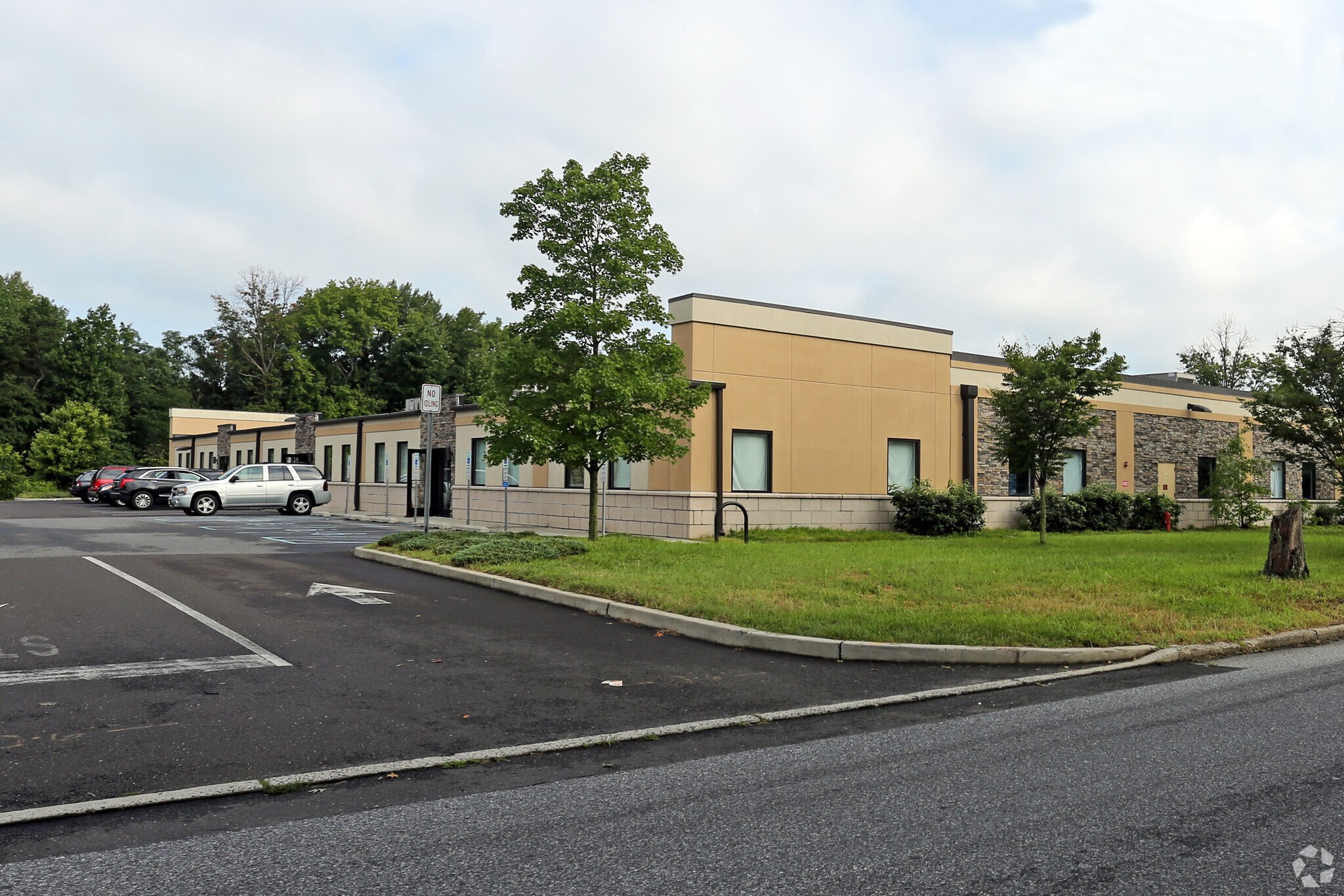 2096 Springdale Rd, Cherry Hill, NJ for sale Primary Photo- Image 1 of 1