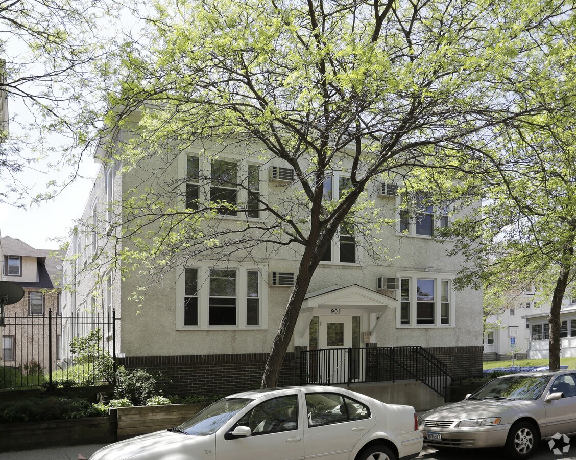 901 15th St E, Minneapolis, MN 55404