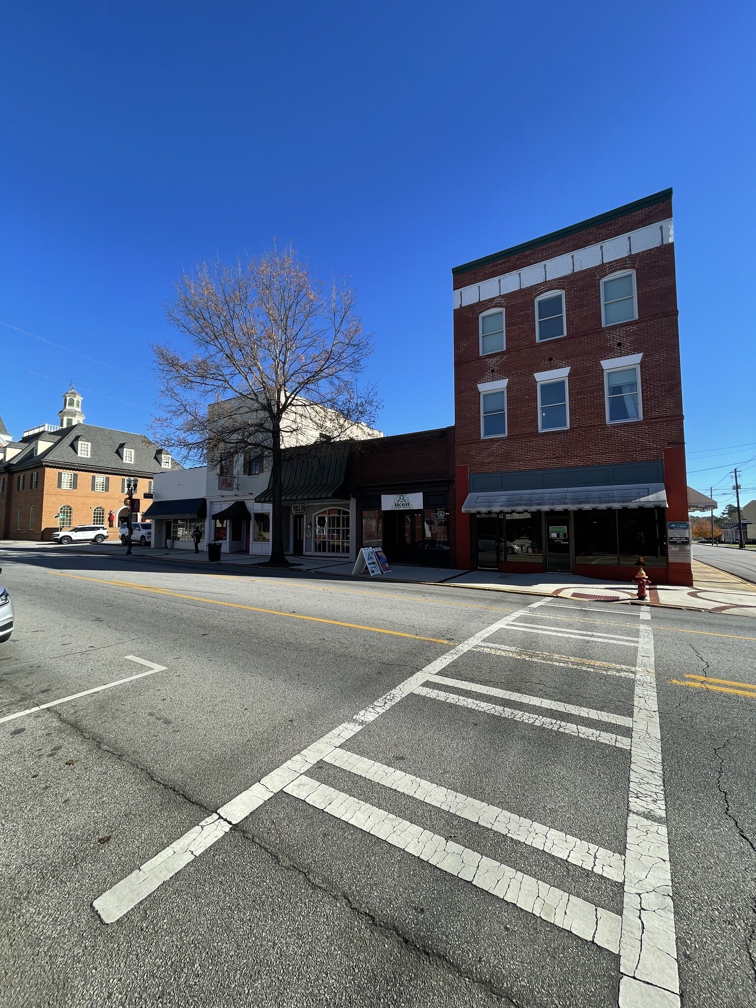 22 S Main St, Statesboro, GA for lease Building Photo- Image 1 of 13