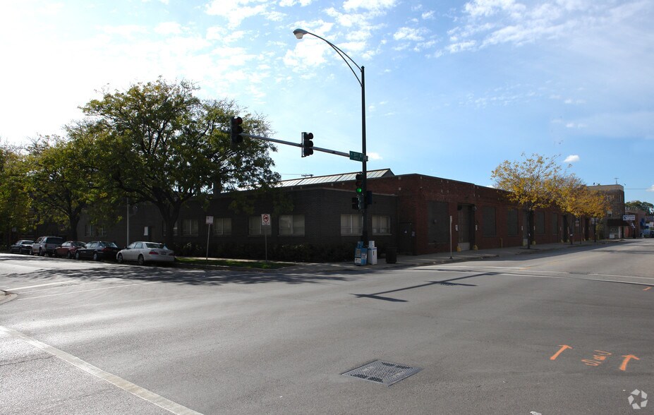 301 W 31st St, Chicago, IL for sale - Primary Photo - Image 1 of 1