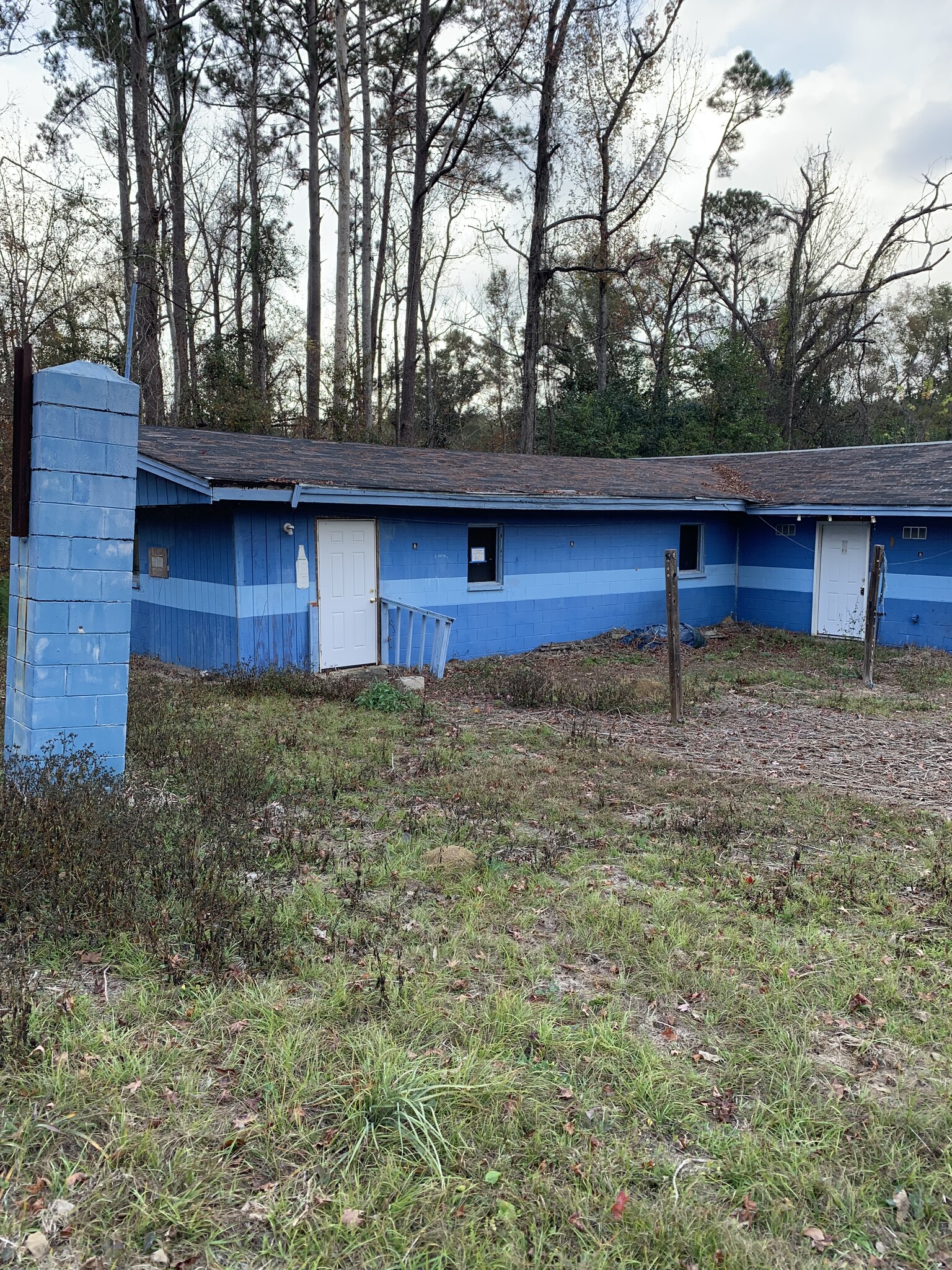 977 Lincoln Dr, Chattahoochee, FL for sale Building Photo- Image 1 of 1