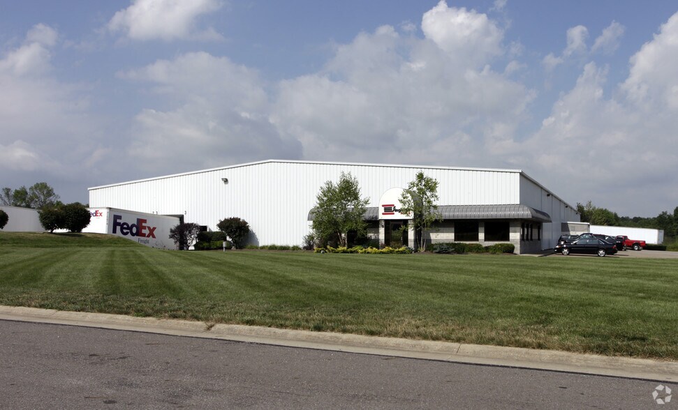 11783 Timber Point Trl, Mantua, OH for sale - Primary Photo - Image 1 of 1