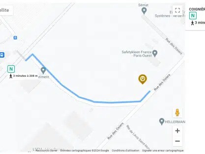 Industrial in Coignières for lease - Building Photo - Image 2 of 3