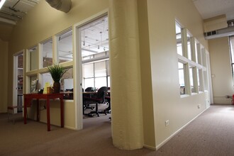 222 W Ontario St, Chicago, IL for lease Interior Photo- Image 2 of 5