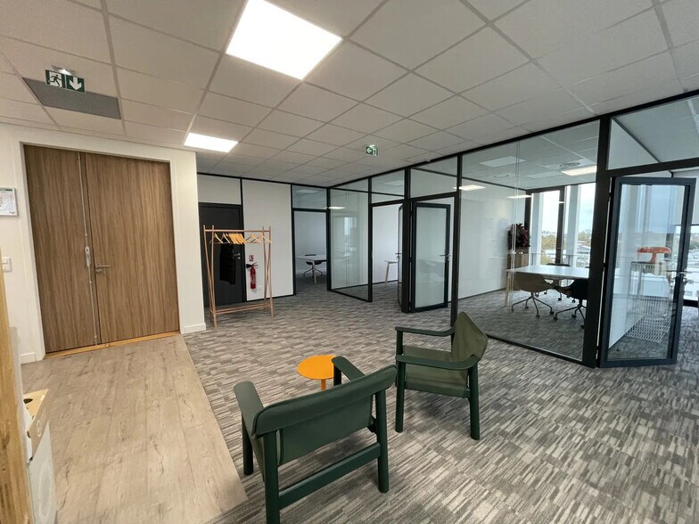 5 Allée Des Acacias, Mérignac for lease - Building Photo - Image 3 of 27