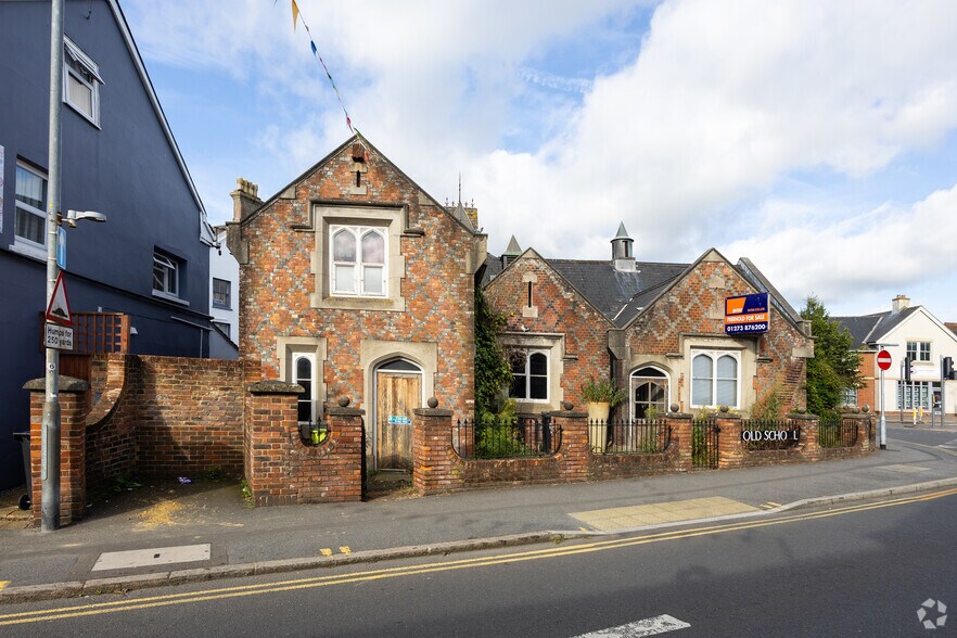 North St, Hailsham for sale - Building Photo - Image 2 of 3