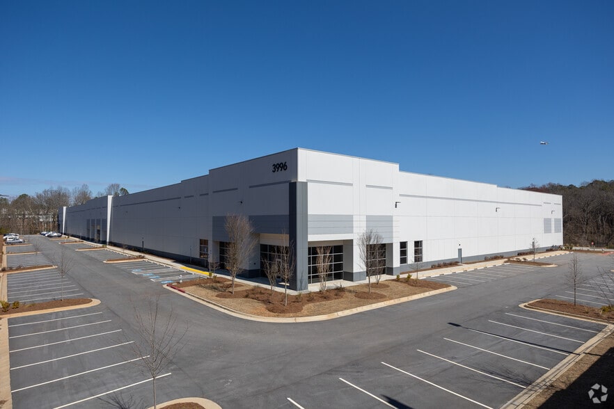 3996 Gilbert rd, Atlanta, GA for sale - Primary Photo - Image 1 of 1