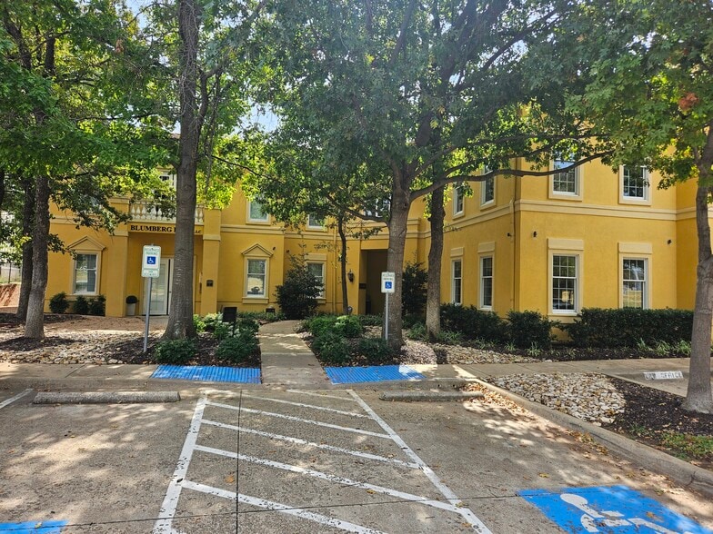 2304 W Interstate 20, Arlington, TX for lease - Building Photo - Image 2 of 13