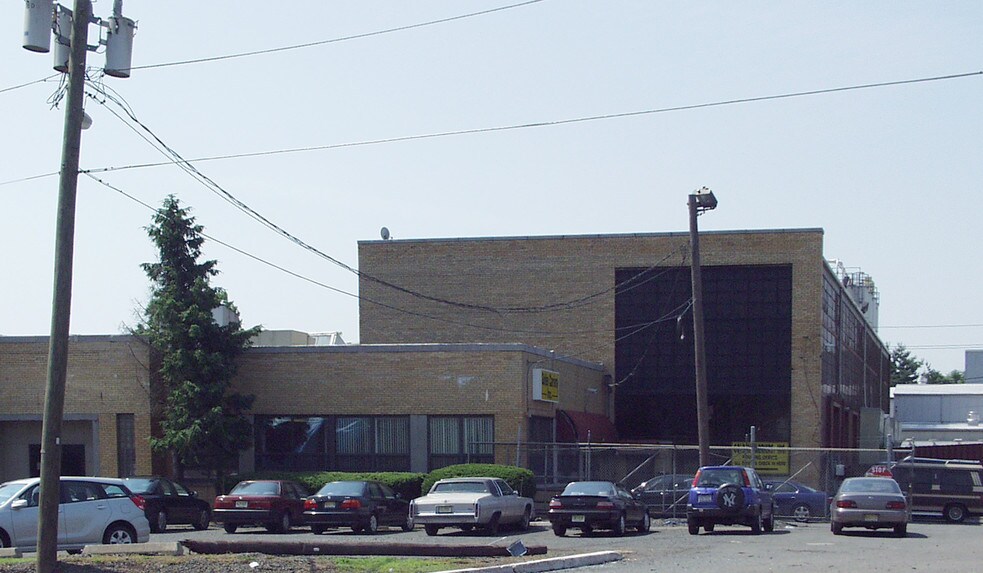 200 US Highway 22, Hillside, NJ for lease - Primary Photo - Image 1 of 5