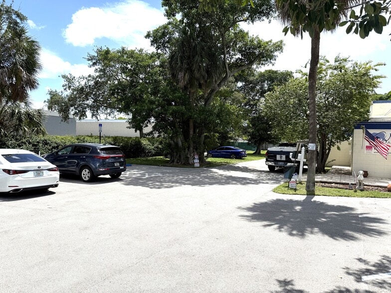 1505 N State Road 7, Margate, FL for sale - Building Photo - Image 2 of 4