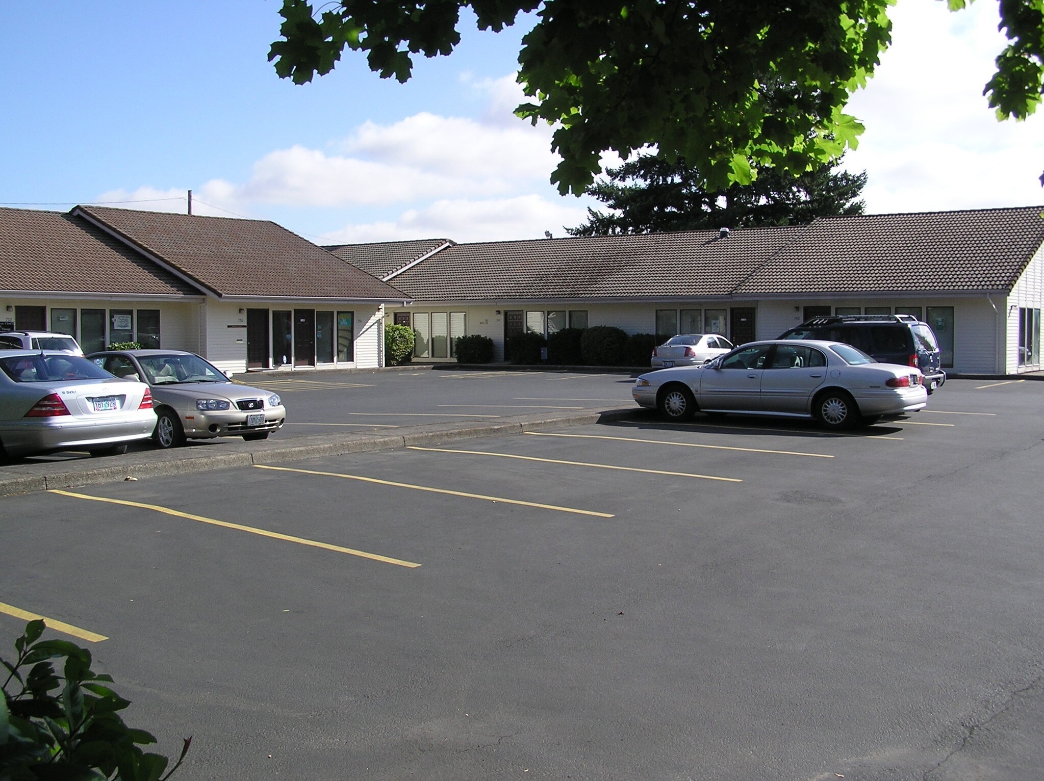 720-728 Hawthorne Ave NE, Salem, OR for lease Building Photo- Image 1 of 5