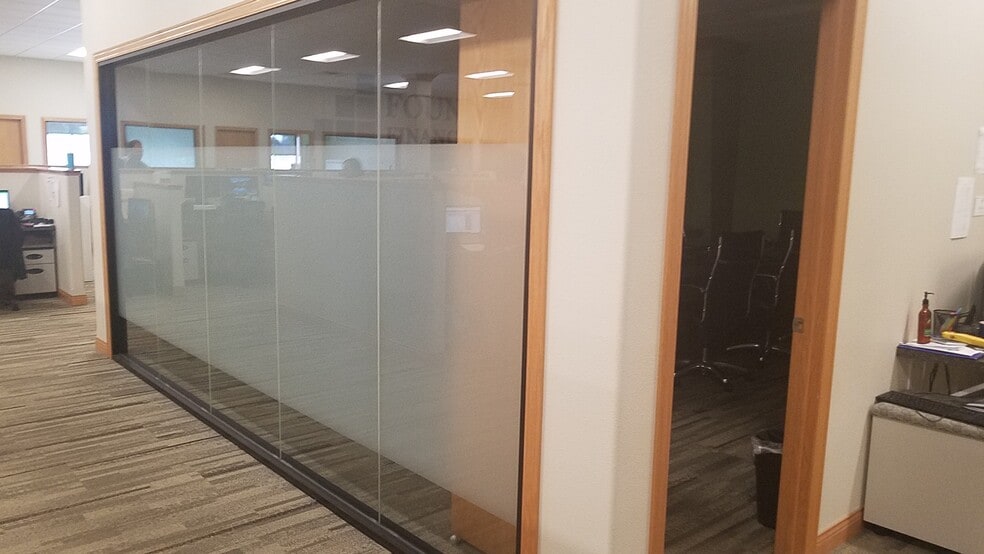 7802 Meadow Rock Dr, Weston, WI for lease - Interior Photo - Image 2 of 13