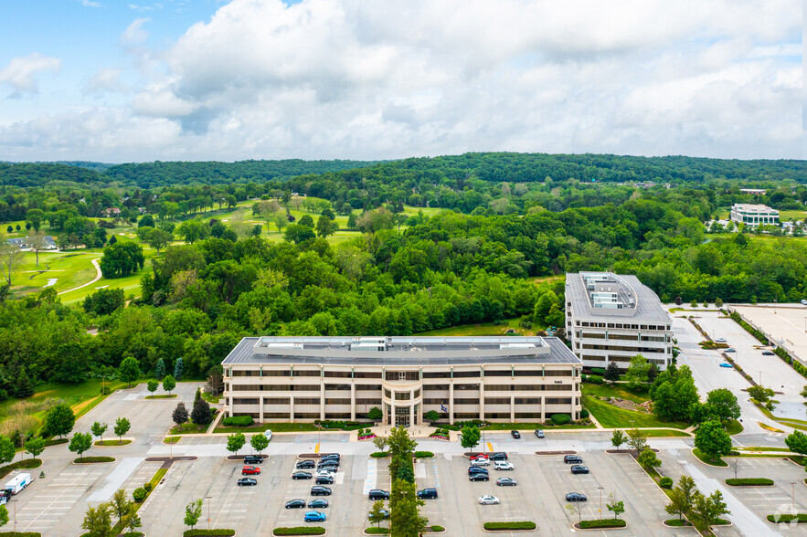 2201 Renaissance Blvd, King Of Prussia, PA for lease - Aerial - Image 2 of 22