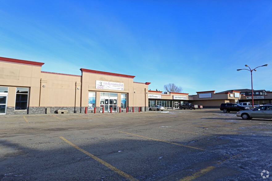 4513 52 Ave, Olds, AB for lease - Building Photo - Image 2 of 2