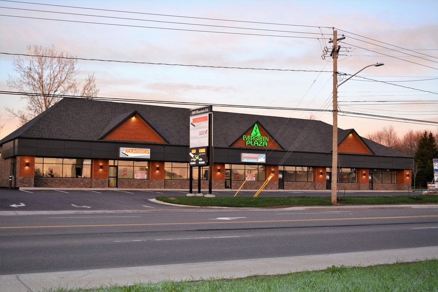 1966 Mountain Rd, Moncton, NB for sale - Building Photo - Image 1 of 1