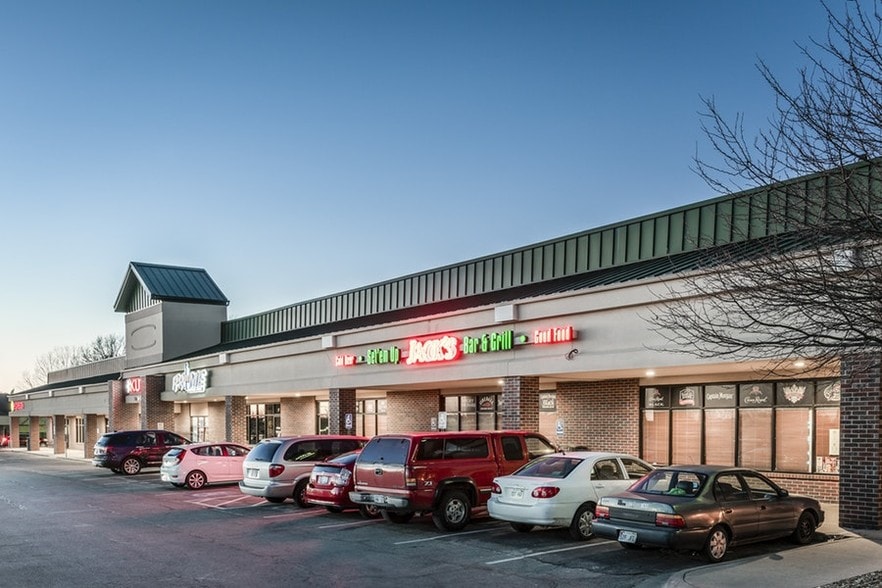 1800 E 23rd St, Lawrence, KS for lease - Building Photo - Image 1 of 6