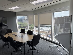 100 S Ashley Dr, Tampa, FL for lease Building Photo- Image 1 of 4