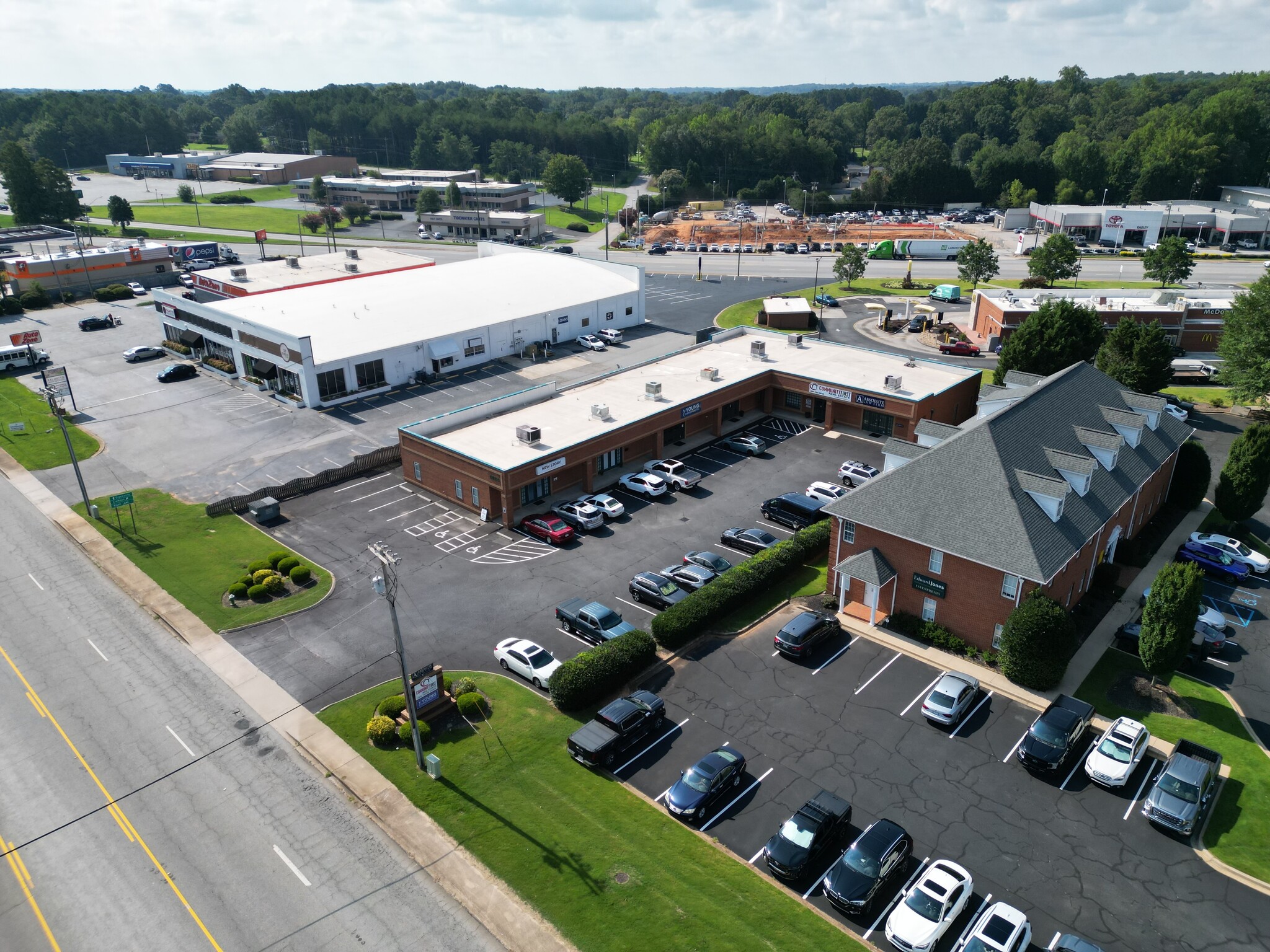 1824 E Main St, Easley, SC for sale Building Photo- Image 1 of 1