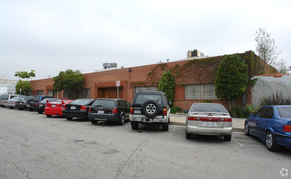 1661-1665 9th St, Santa Monica, CA for lease - Primary Photo - Image 2 of 8