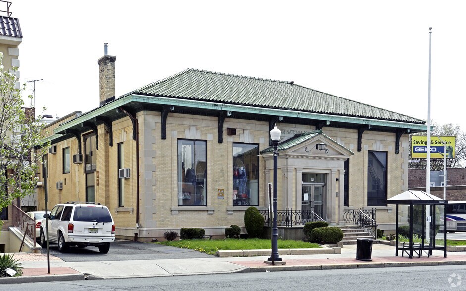 129 Chestnut St, Roselle, NJ 07203 Office for Sale