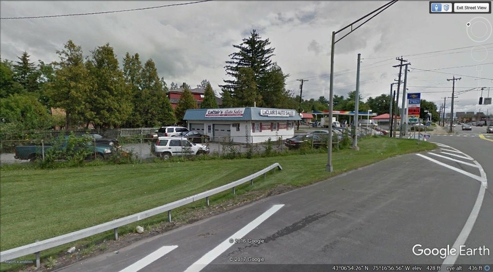 906 Oriskany Blvd, Yorkville, NY 13495