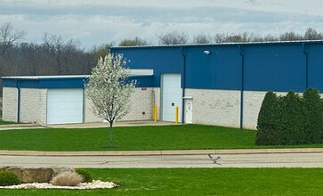 122 Equity Dr, Greensburg, PA for lease Building Photo- Image 1 of 1