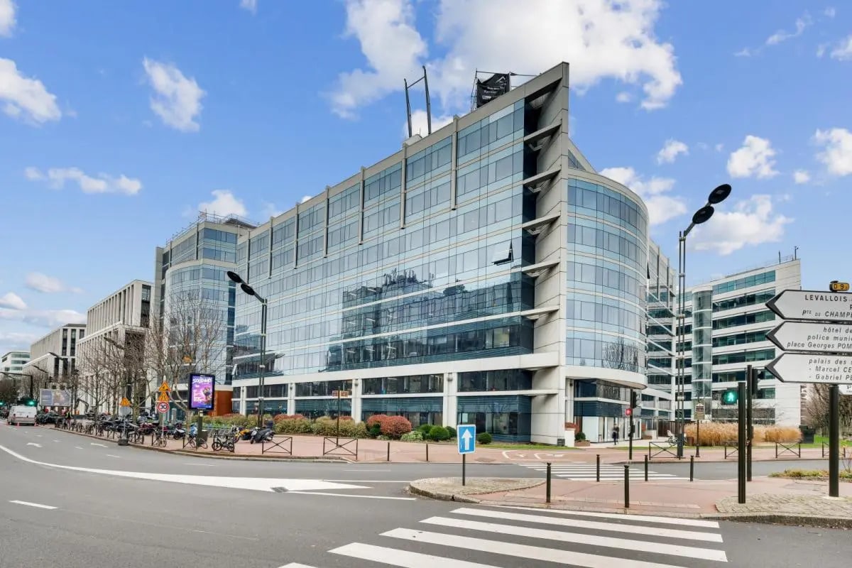Office in Levallois-Perret for lease Building Photo- Image 1 of 29