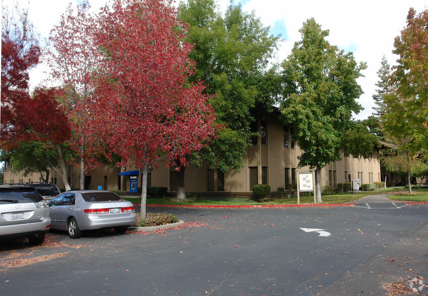 2850 Shadelands Dr, Walnut Creek, CA for lease - Building Photo - Image 2 of 4