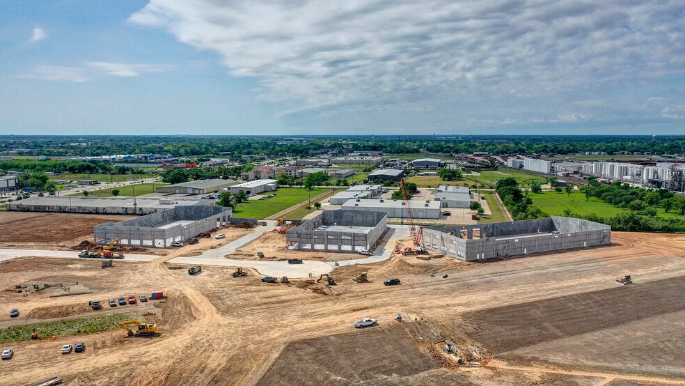 0 N Main St, Pearland, TX for lease - Building Photo - Image 3 of 7