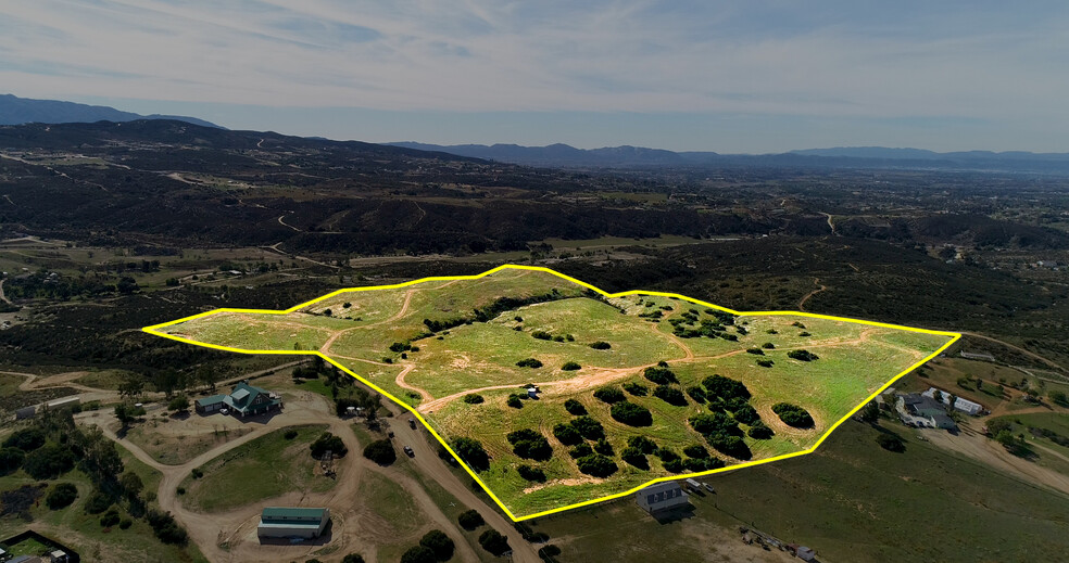 38799 Calle Segovia, Temecula, CA for sale - Aerial - Image 1 of 1