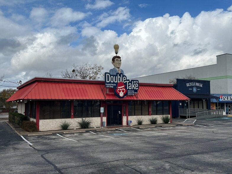 6318 Burnet Rd, Austin, TX for lease - Building Photo - Image 1 of 3