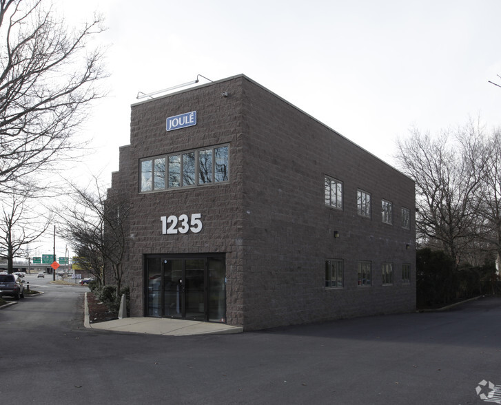 1235 US 1, Edison, NJ for lease - Building Photo - Image 2 of 2