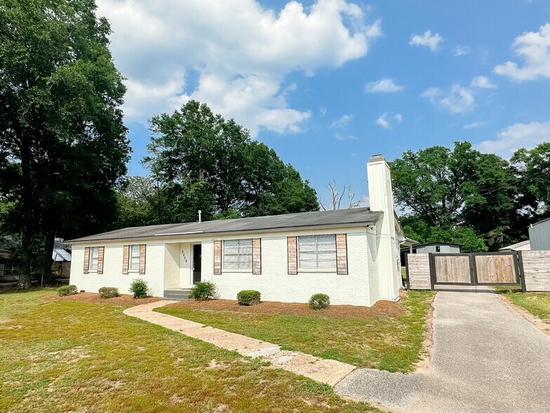 5358 Old Highway 43, Satsuma, AL 36572 Old Highway 43