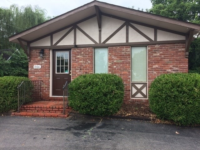 866 Lain Ave, Bowling Green, KY 42101 - Office for Lease | LoopNet