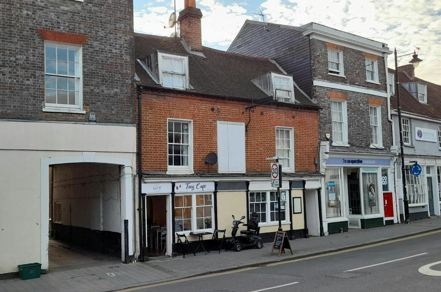 15 The Broadway, Newbury for sale - Building Photo - Image 2 of 2