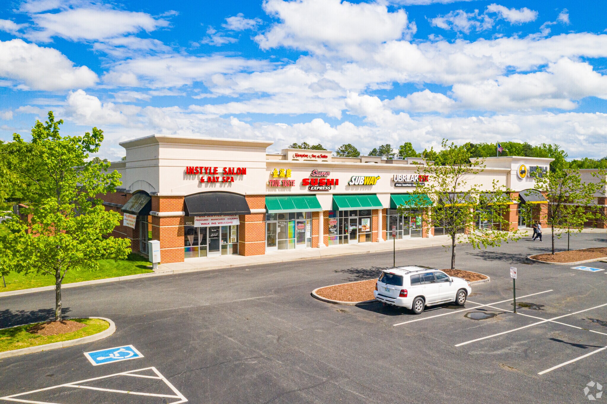 10901092 Virginia Center Pky, Glen Allen, VA 23059 Virginia Center