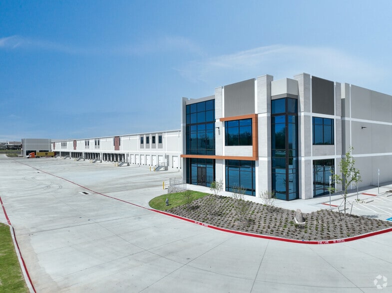 Benbrook Pky & Interstate 820, Benbrook, TX for sale - Primary Photo - Image 1 of 1