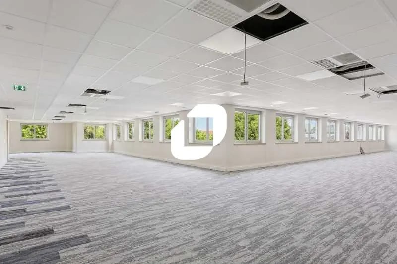 21-37 Rue De Stalingrad, Arcueil for lease - Building Photo - Image 3 of 54