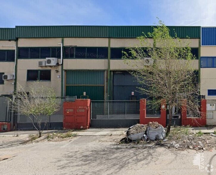 Calle Tenerife, 15, Humanes de Madrid, Madrid for sale - Primary Photo - Image 1 of 1