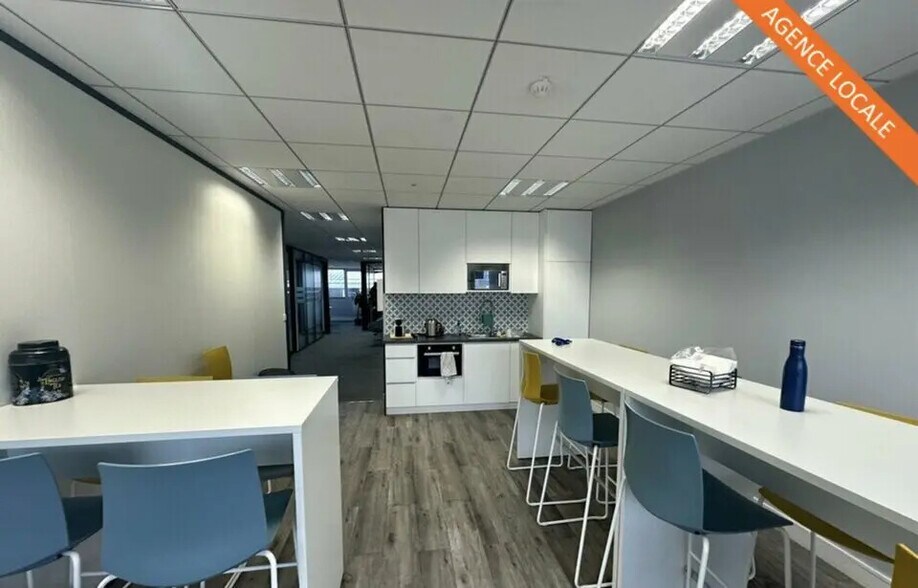 Office in FOURQUEUX for lease - Interior Photo - Image 3 of 5