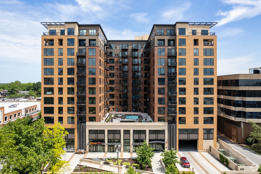 4643 Lindell Blvd, Saint Louis, MO 63108