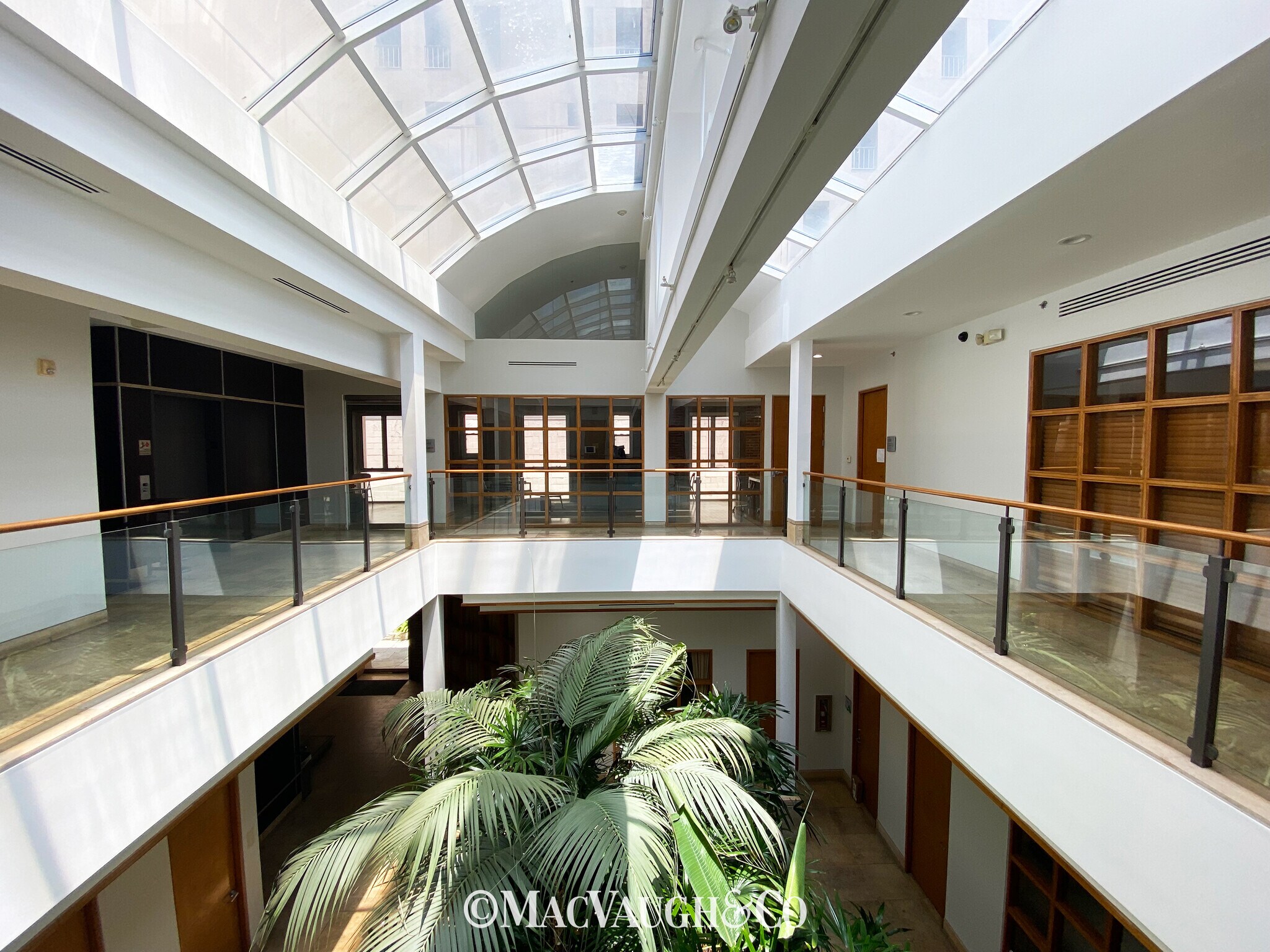 766 E Colorado Blvd, Pasadena, CA for lease Interior Photo- Image 1 of 14